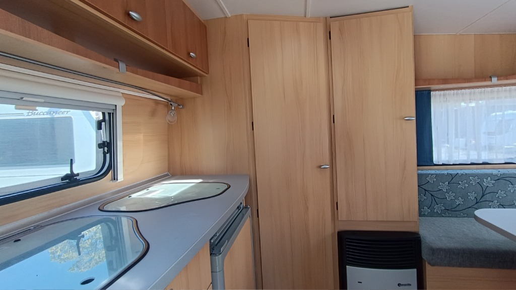 LMC Viola 330 WC — снимка 3