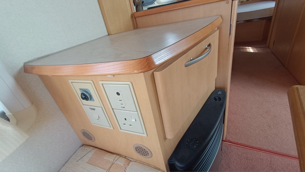 Bailey Senator 670 — снимка 7