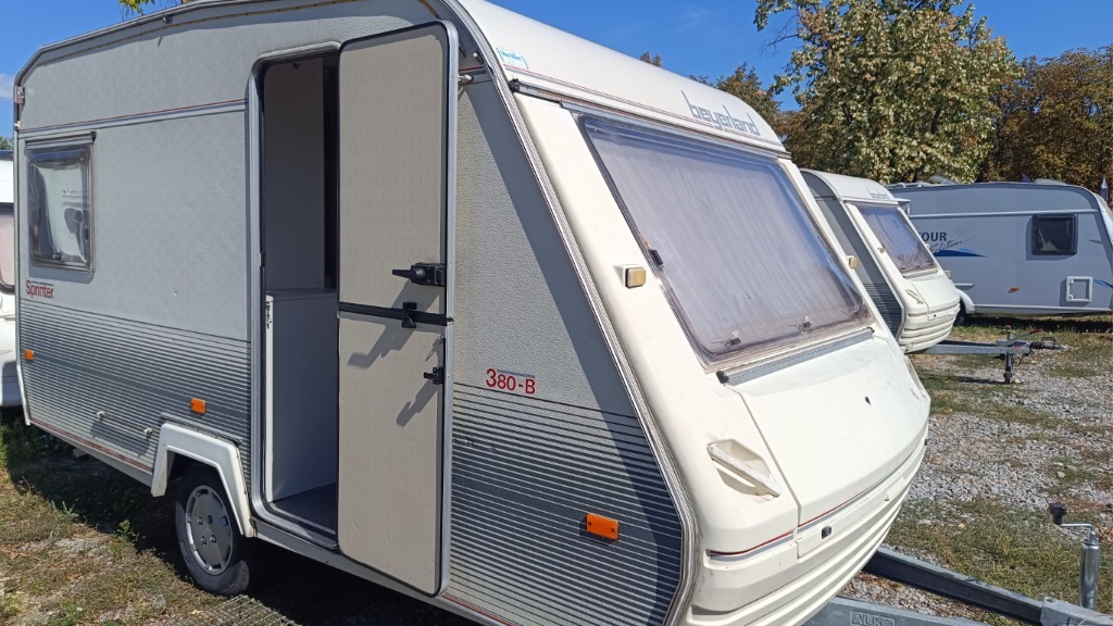 Beyerland Sprinter 380 В