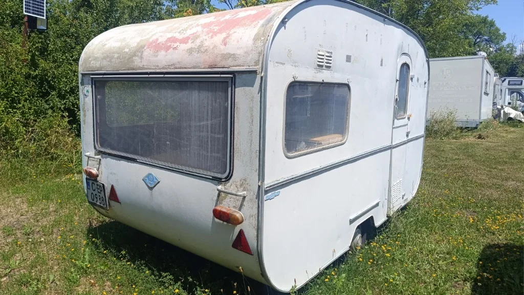 Knaus 380 750kg — снимка 9